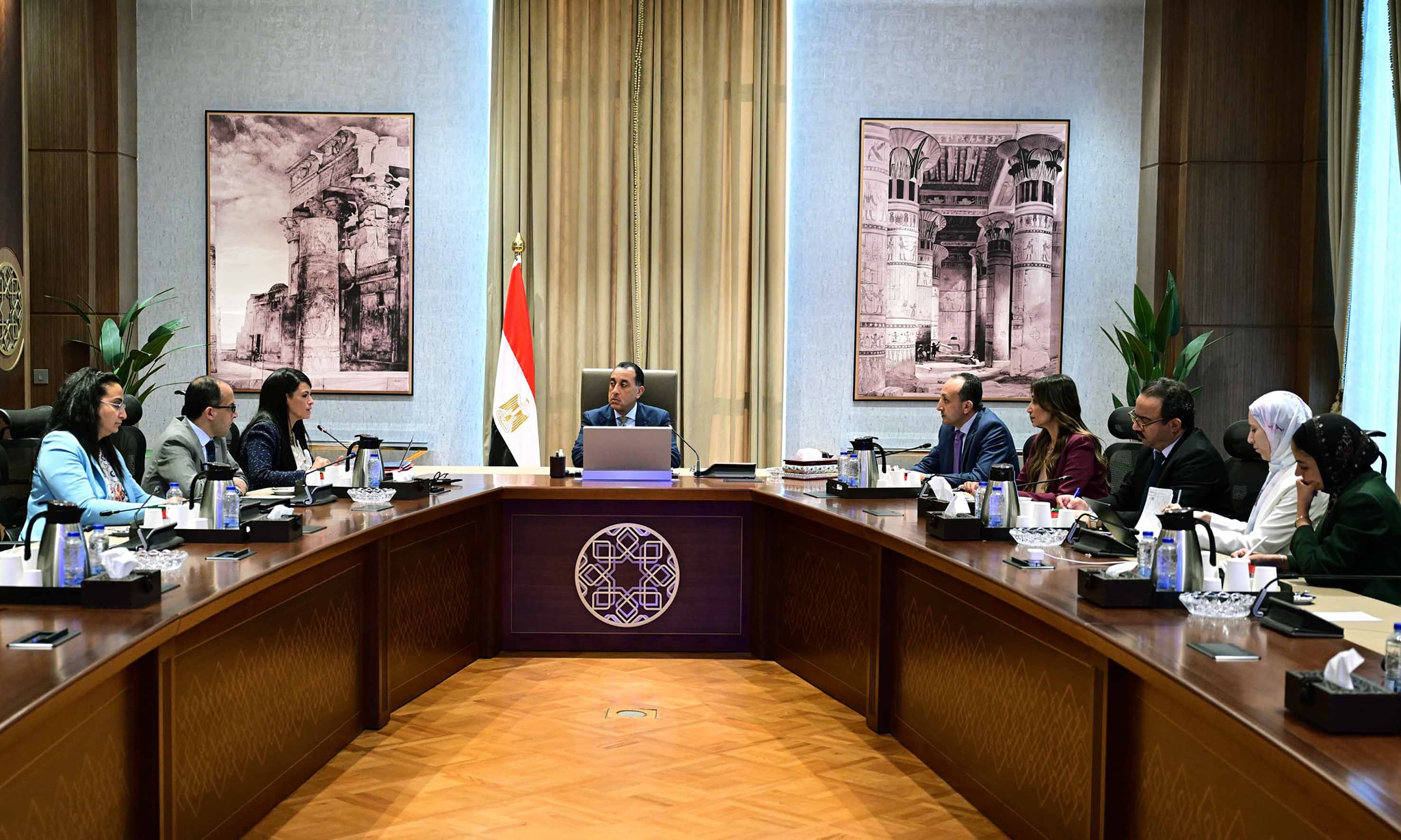 رئيس الوزراء يستعرض الموقف التنفيذي عقب إطلاق الإصدار الأول من السردية الوطنية للتنمية الاقتصادية