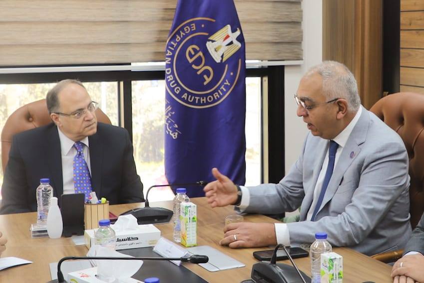 هيئة الدواء و «فارما أوفرسيز» يبحثان تعزيز كفاءة توزيع الدواء وسلاسل الإمداد