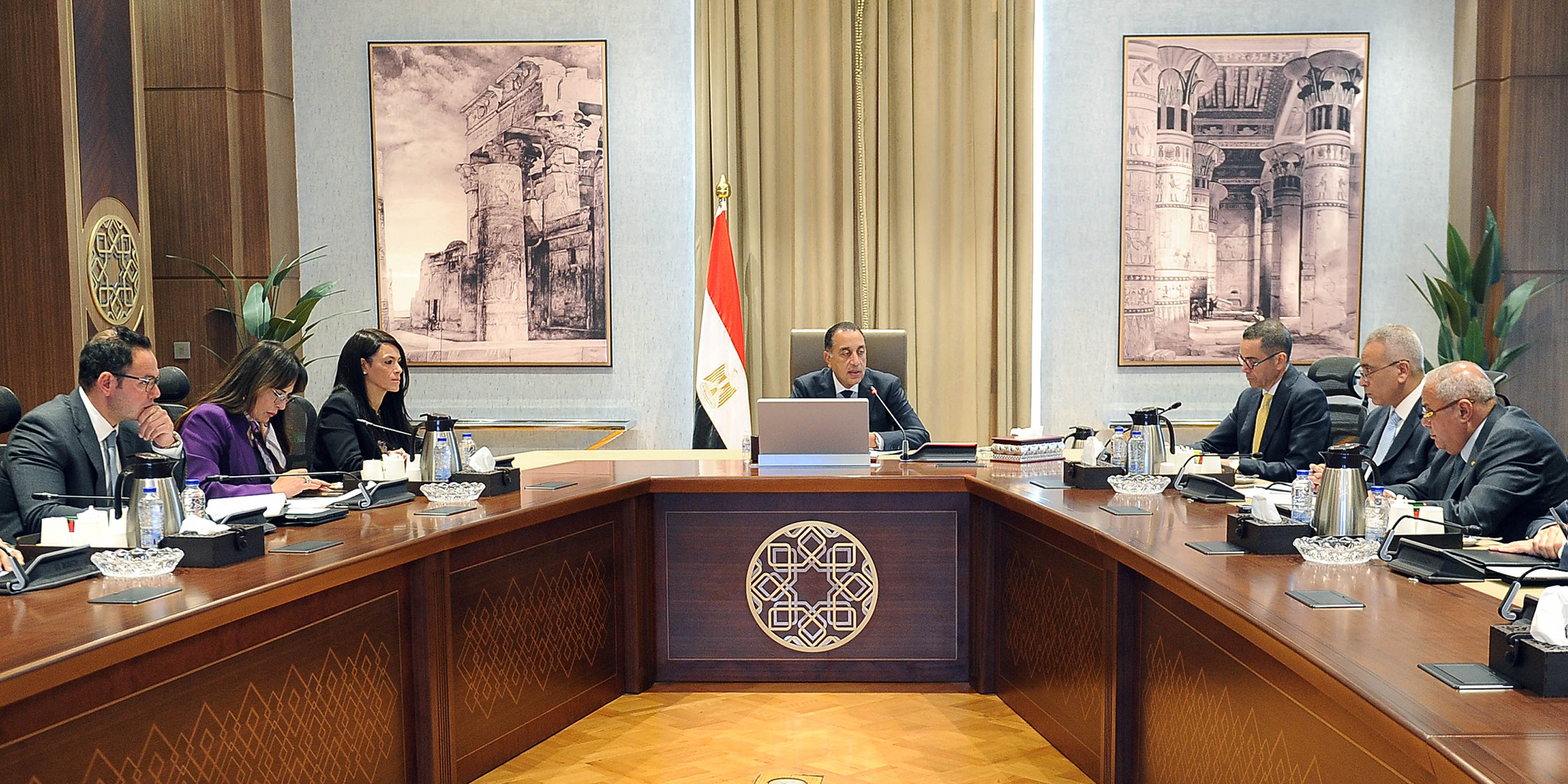 مدبولي يراجع هيكلة شركات الدولة وتحديث وثيقة الملكية