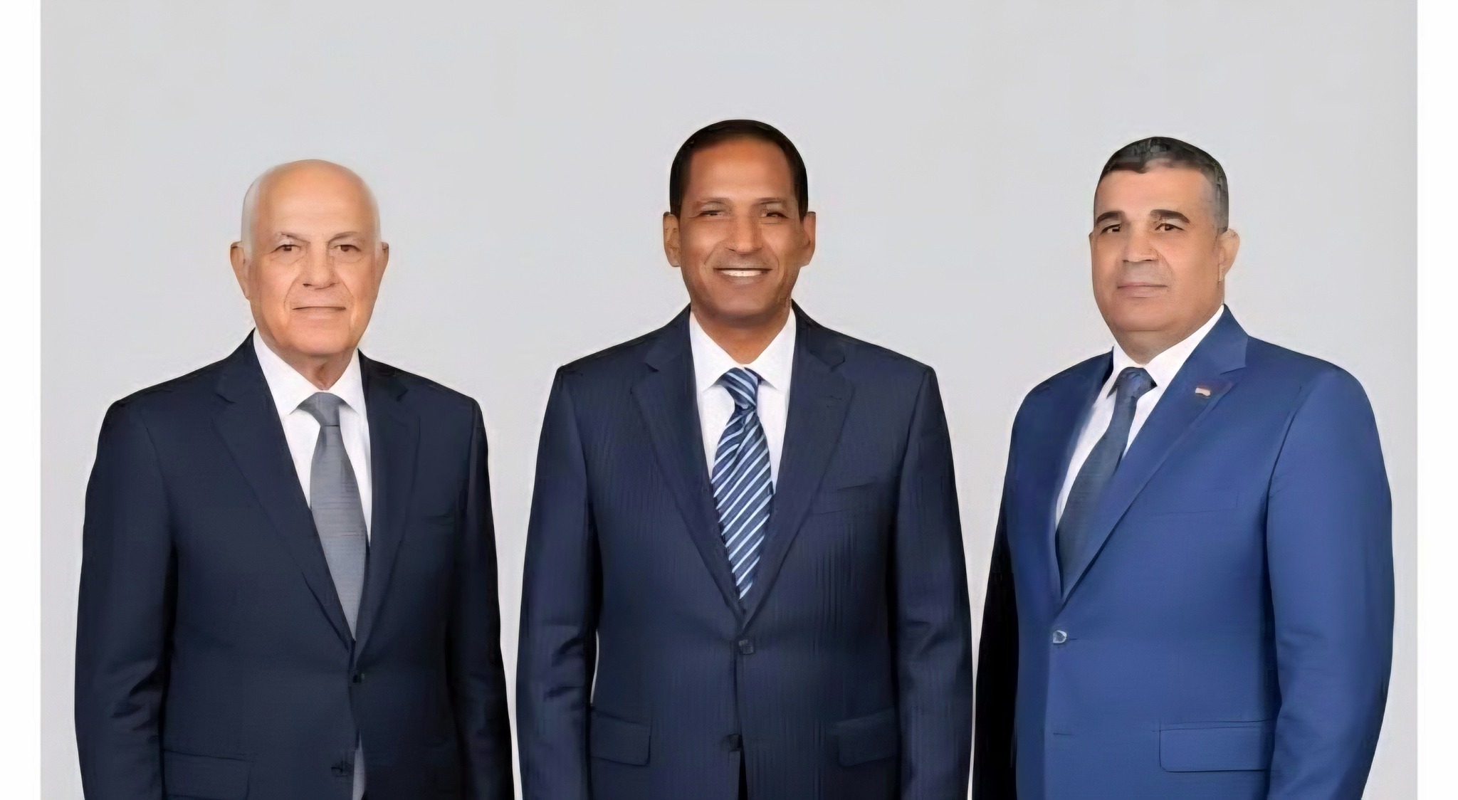 وفد من أبناء سوهاج بالقاهرة يعلن دعمه ومساندته للمهندس السيد زغلول