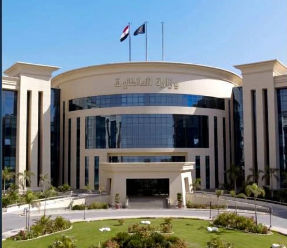 ضبط محاولات للتأثير على الناخبين بعدة دوائر انتخابية