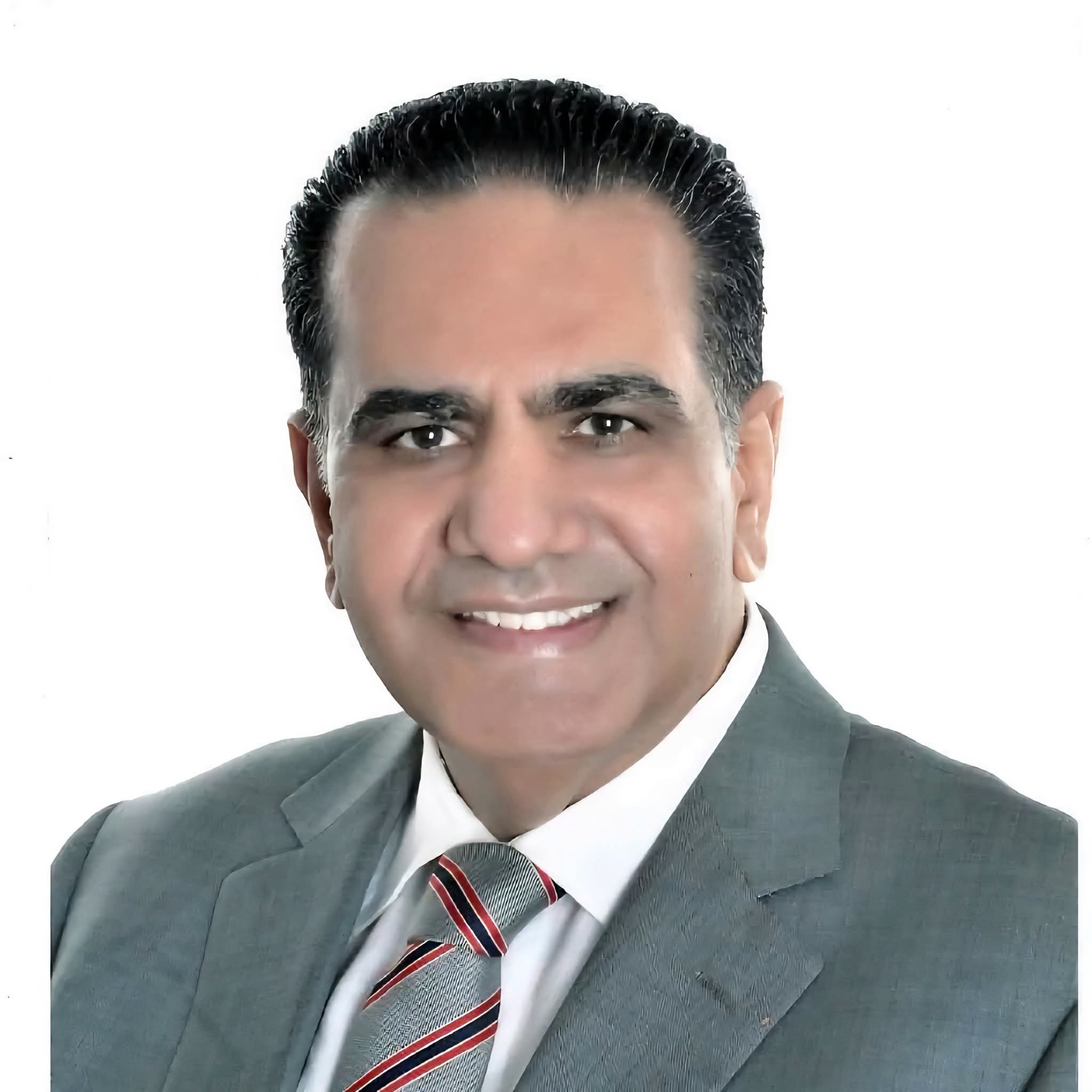 أحمد حبيب : مشاركة الرئيس السيسي في دافوس تؤكد ثقل مصر داخل دوائر القرار الاقتصادي العالمي
