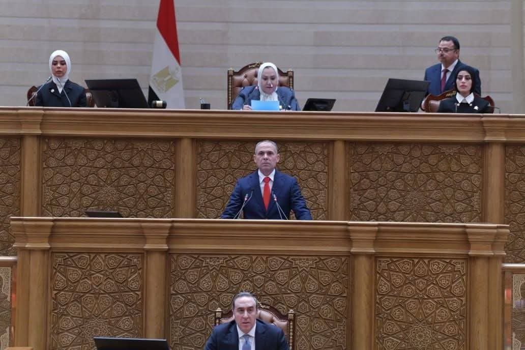 تصدّرت السيدات المشهد.. انطلاق الجلسة الافتتاحية لمجلس النواب برئاسة عبلة الهواري