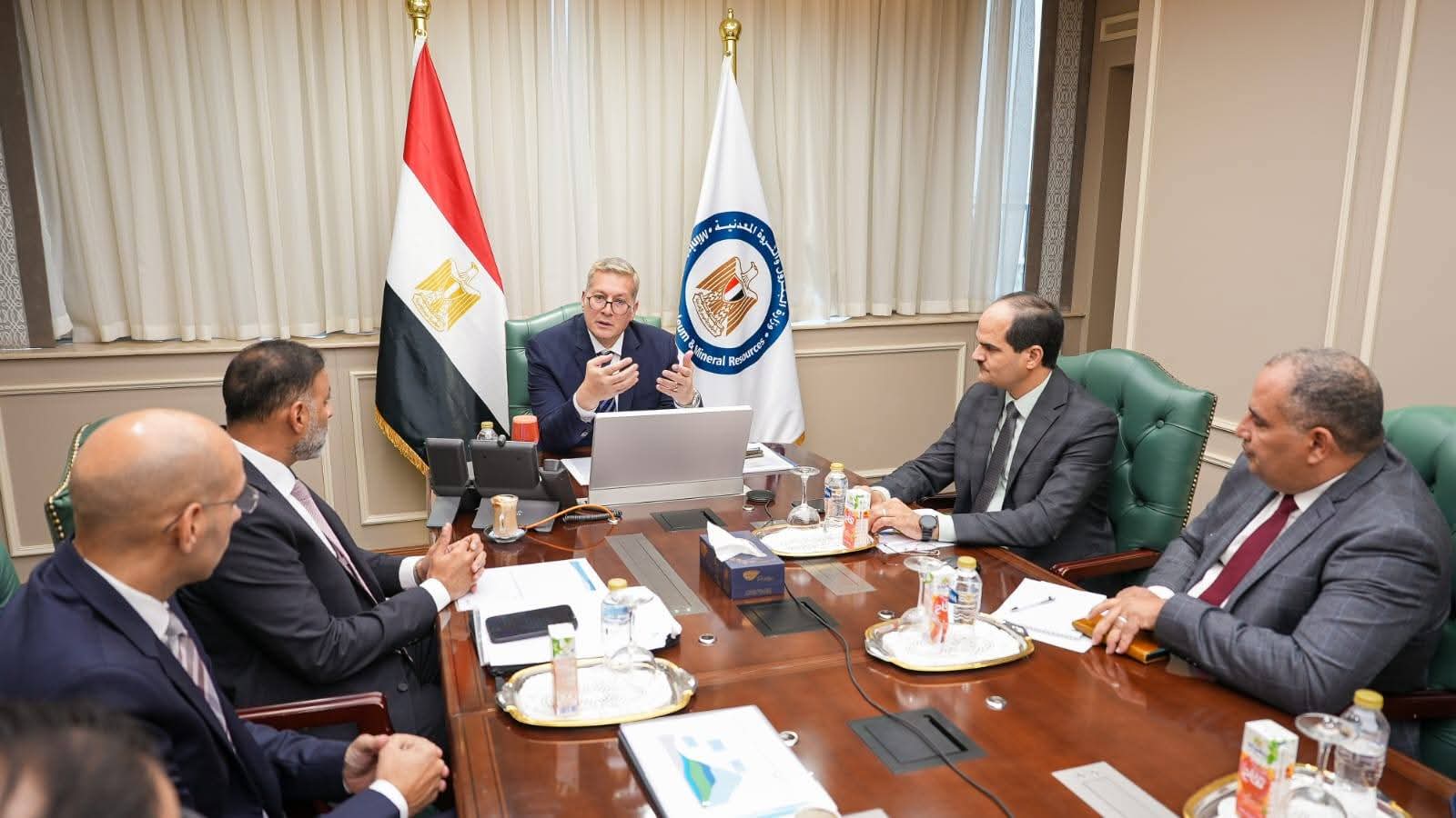 وزير البترول يبحث خطط شركة أركيوس لتعزيز استثمارات الغاز بمصر