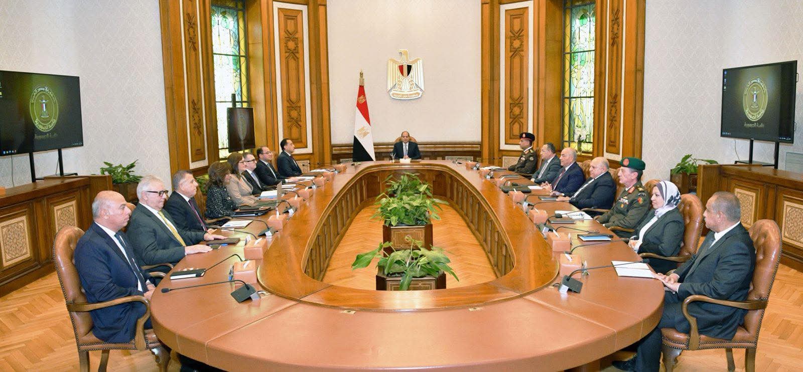 السيسي يوجه بتعزيز دور الأكاديمية الوطنية للتدريب ببناء القيادات الشابة