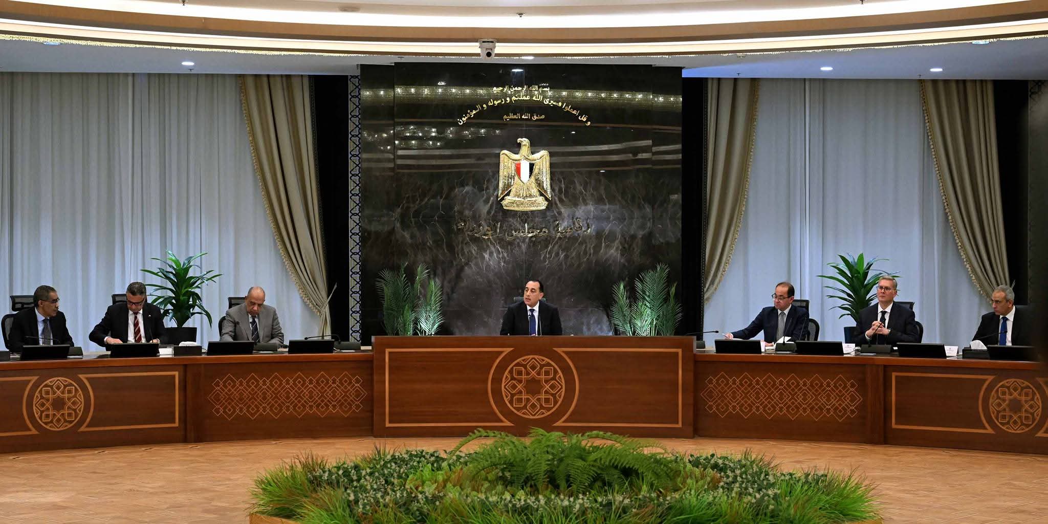  مدبولي: تأمين السلع والطاقة وجاهزية كاملة لمواجهة تداعيات الأزمة الإقليمية