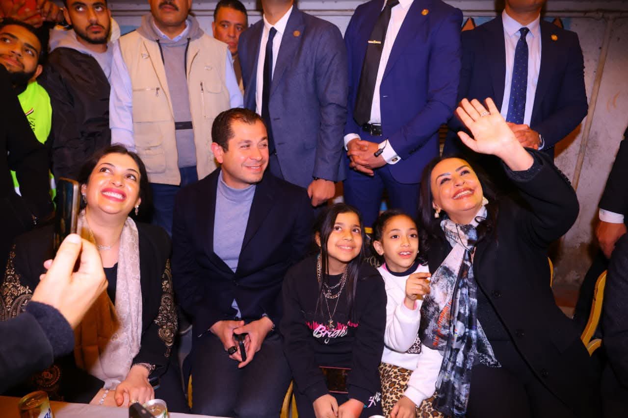 وزيرة التضامن تتفقد الاستعدادات النهائية لإفطار المطرية وتدشن مؤسسة “شباب 15 رمضان”